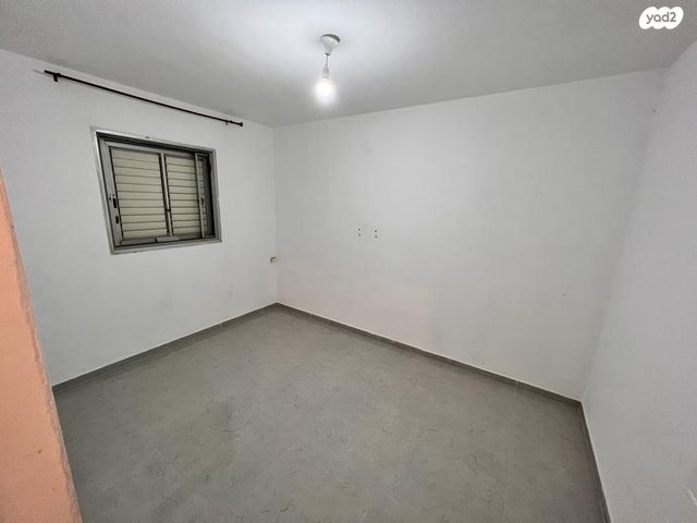 דרך משה דיין 27