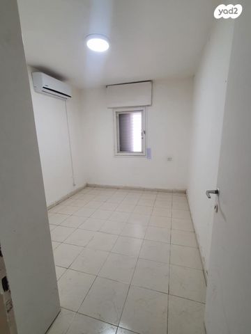 דירה, ירושלים 18, בן גוריון, טבריה