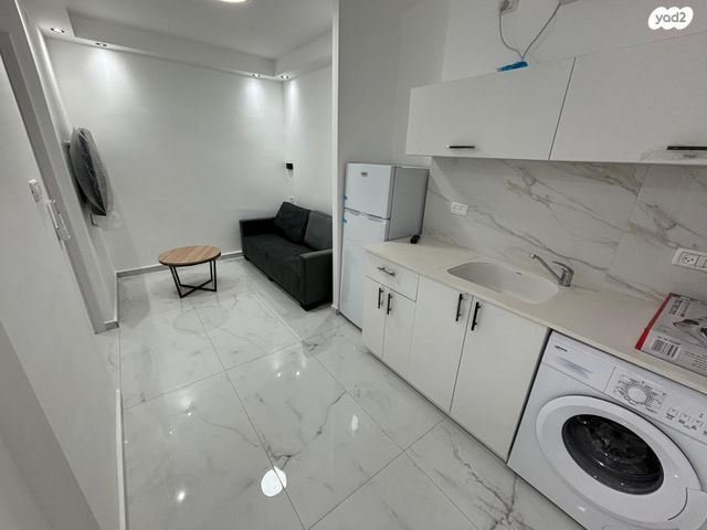 דרך עכו חיפה 215