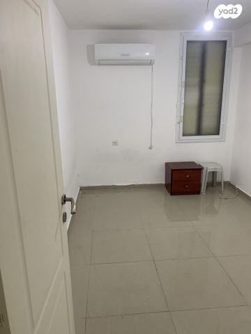 דירה, ביאליק 44, בן גוריון, אשקלון