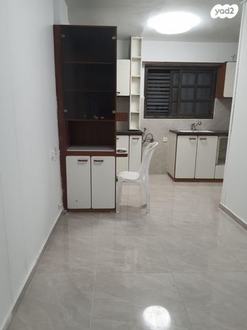 דירה, שבטי ישראל 62, קרית חיים מזרחית, חיפה