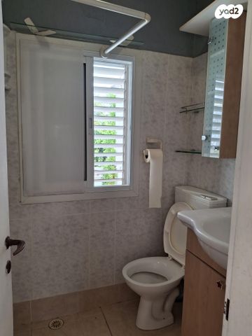 דירה, חבר 16, קרית בורוכוב, רמת גן