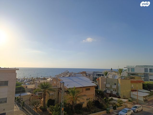 גג/ פנטהאוז, העלייה 28, עיר, מרכז העיר, נהריה