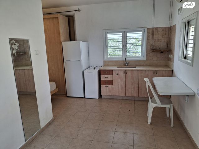 דירה, חבר 16, קרית בורוכוב, רמת גן