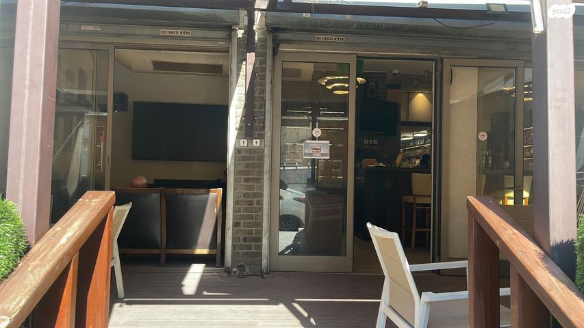 חנויות/ שטח מסחרי, משכית 13, אזור תעשיה, הרצליה