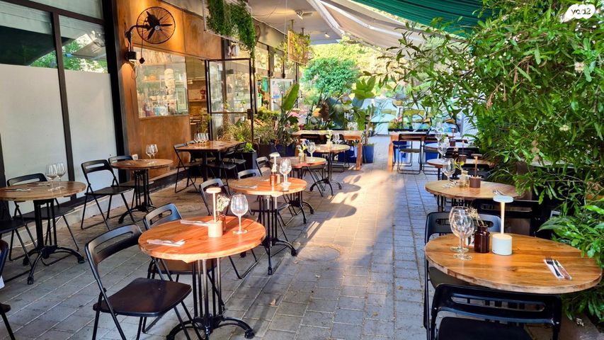 חנויות/ שטח מסחרי, לויטן 1, נווה אביבים, תל אביב יפו