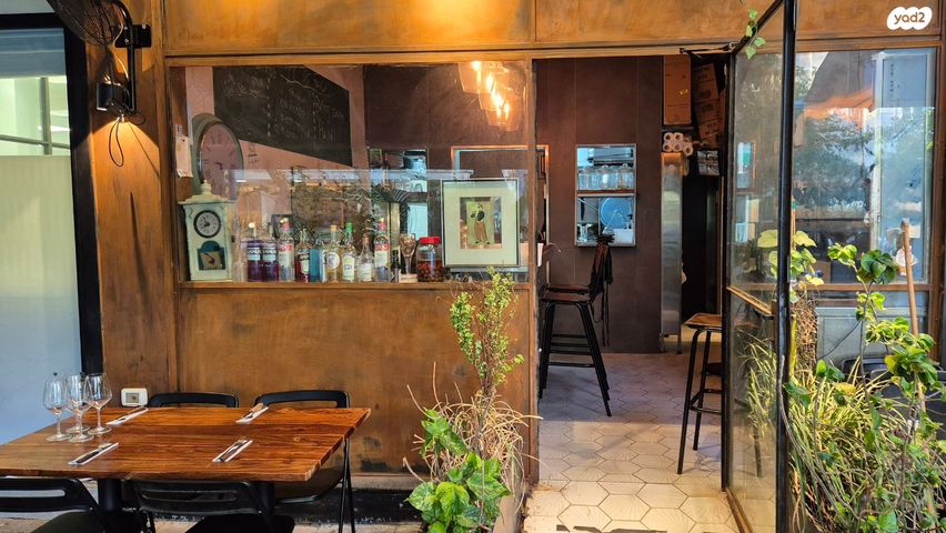 חנויות/ שטח מסחרי, לויטן 1, נווה אביבים, תל אביב יפו