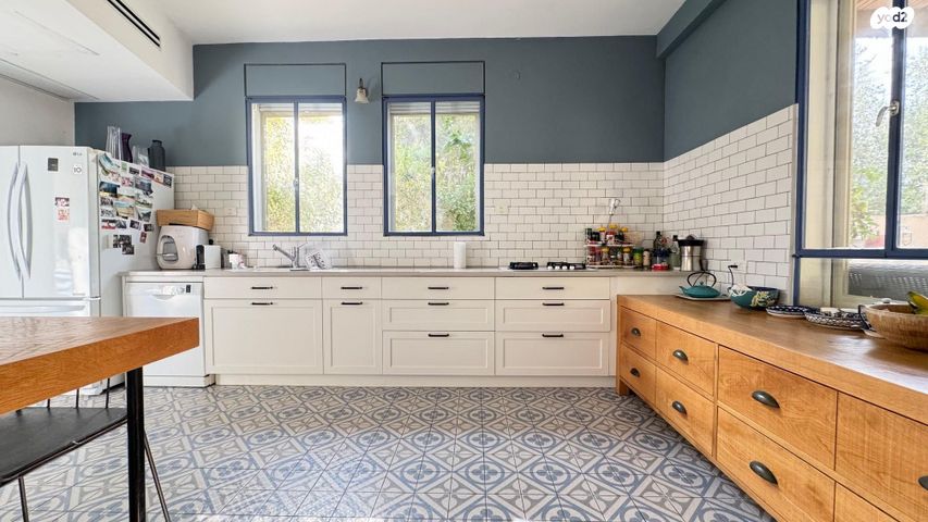 בית פרטי/ קוטג', צבי ארקין 15, גבעת העיריות, גדרה