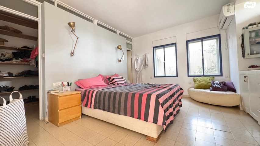 בית פרטי/ קוטג', צבי ארקין 15, גבעת העיריות, גדרה