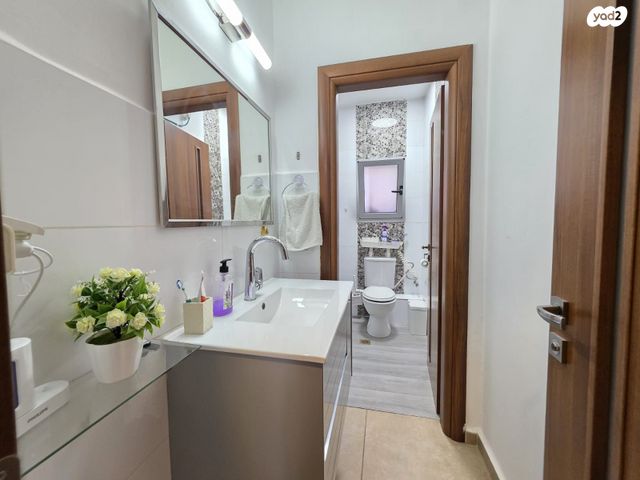 גג/ פנטהאוז, יהודה קן דרור, הבנים, קרית גת