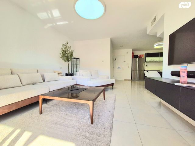 דירה, שדרות תל חי 44, רובע י"ז, אשדוד