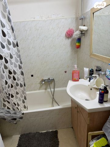 דירה, חוה לוצקי 4, א' / צפון מזרח העיר, רחובות