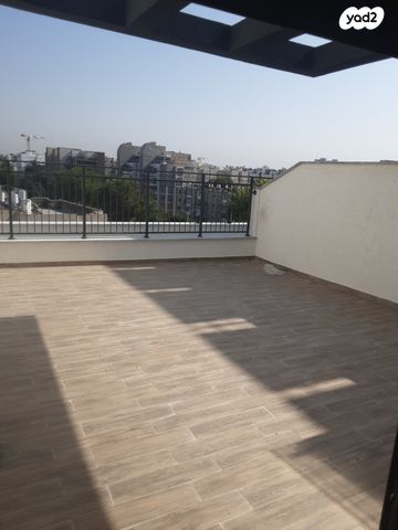 גג/ פנטהאוז, רובע ו', אשדוד