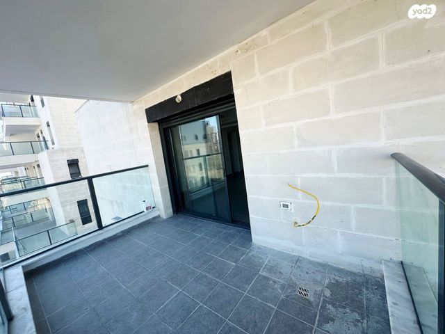 דירה, גולדה מאיר 52, מורשת, מודיעין מכבים רעות