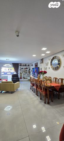 בית פרטי/ קוטג', נווה ים, ראשון לציון