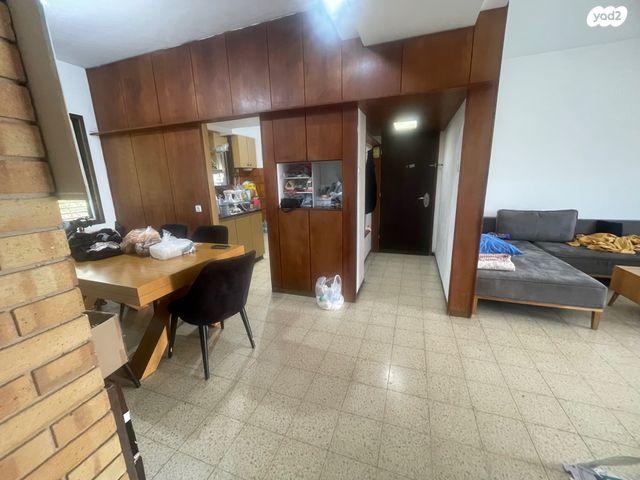 דירה, הדקלים, מרכז העיר, סביניה, הוותיקה, קרית ביאליק