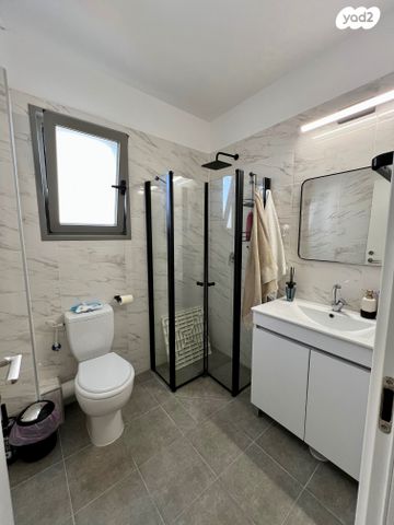 דירה, שדרות עמק האלה 65, שקמים ואגמים, אשקלון