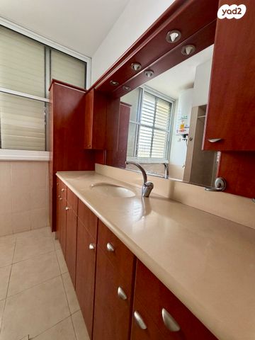 דירה, מוהליבר 7, רמב"ם, ראשון לציון