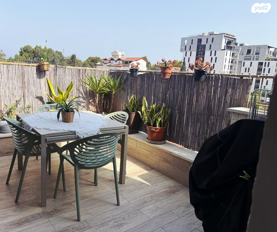 גג/ פנטהאוז, חיפה