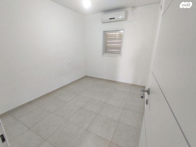 דירה, חיים נחמן ביאליק, שכונה א', באר שבע