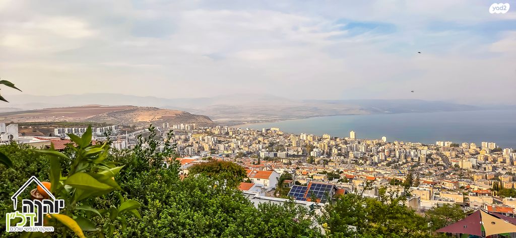 דו משפחתי, טבריה