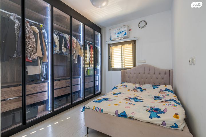 דירה, הר סיני, היובל, אור עקיבא