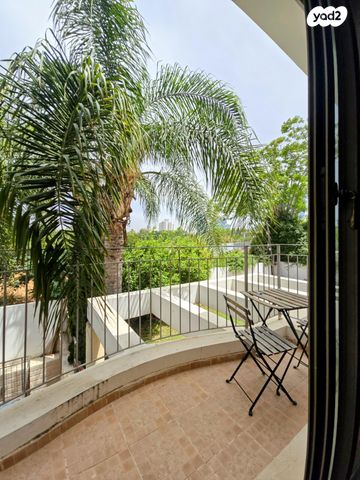 בית פרטי/ קוטג', הרב אפרים, לסטר/רבוצקי, רעננה