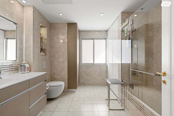 גג/ פנטהאוז, מיש"ר, קרית הלאום, ראשון לציון