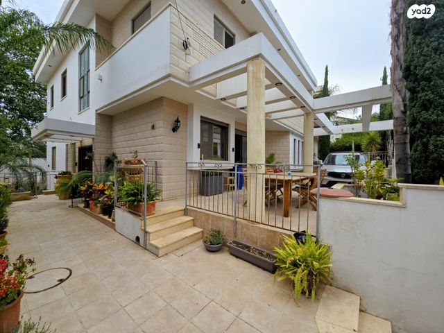 בית פרטי/ קוטג', הרב אפרים, לסטר/רבוצקי, רעננה