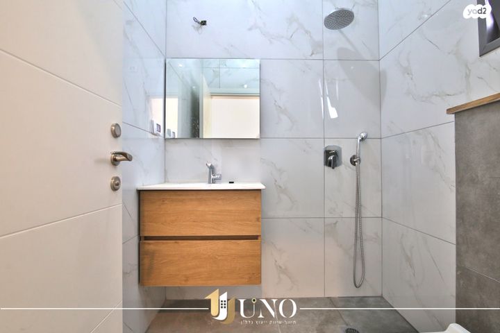 דירה, יוסף שילוח 2, משכנות האומנים, קרית מוצקין