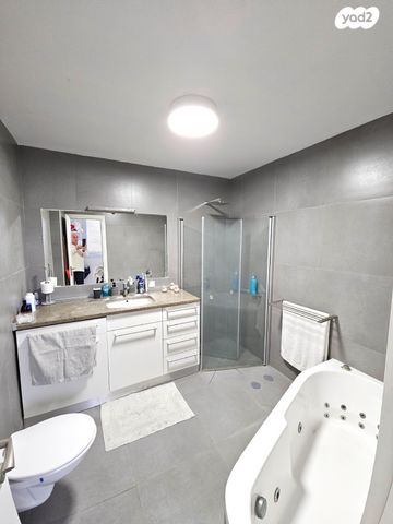 דירה, נווה אביבים, תל אביב יפו