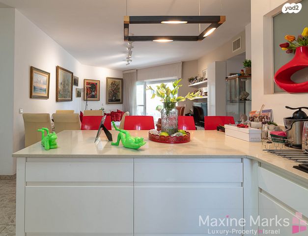 דירה, מנחם בגין, רמת פולג, נתניה