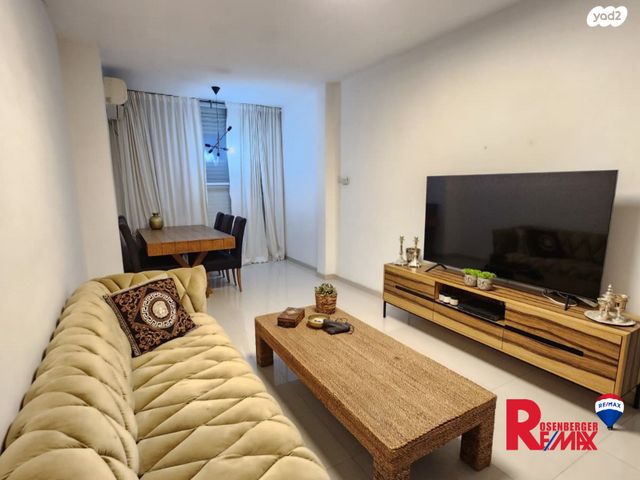 דופלקס, ירושלים 29, רוטשילד עצמאות, בת ים