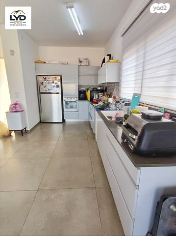 בית פרטי/ קוטג', עין הדבש, שאר העיר, חדרה