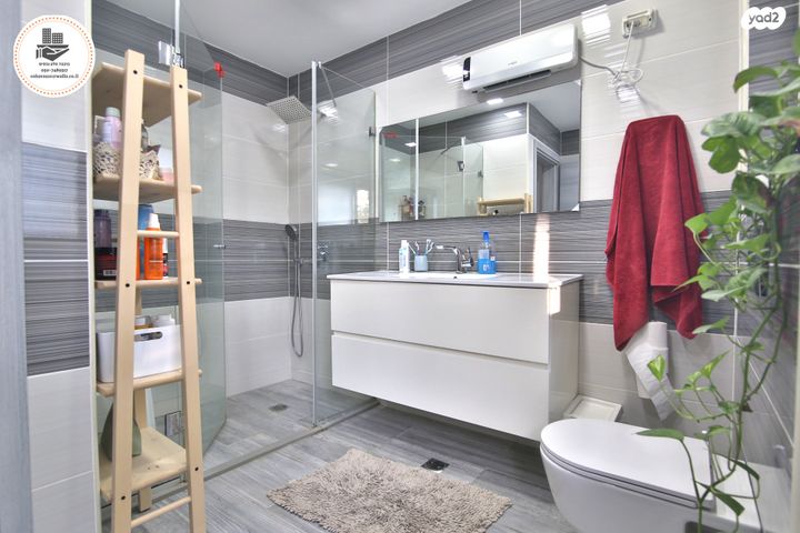 דירת גן, כנרת, קרית ביאליק