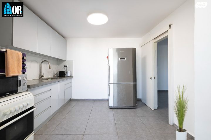 דירה, הדרור, נאות בן גוריון, יבנה