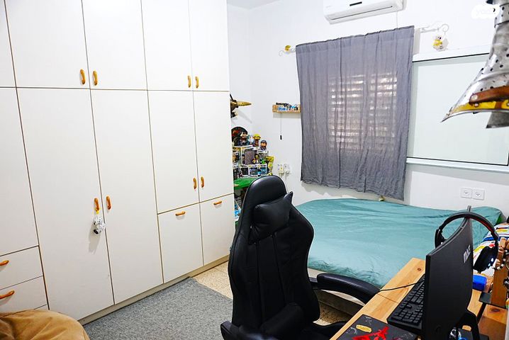 דירת גן, גבת