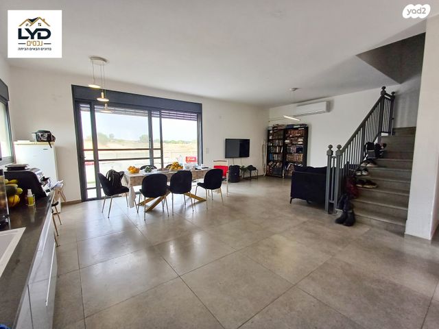 בית פרטי/ קוטג', עין הדבש, שאר העיר, חדרה