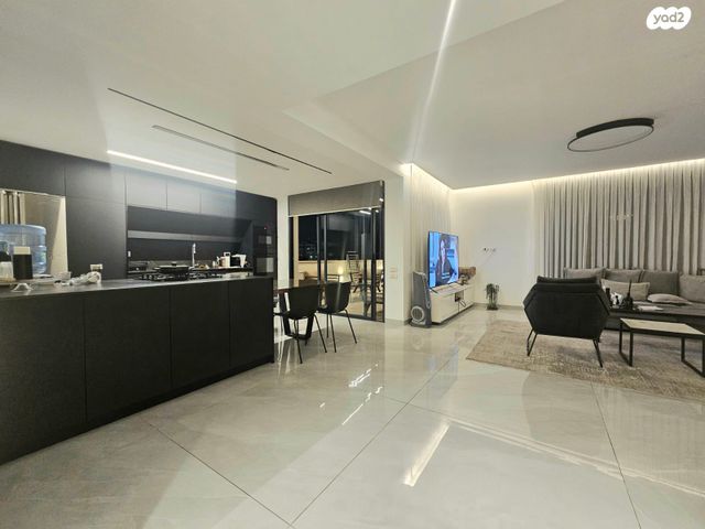 אהרון בן יוסף 9