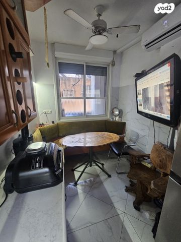 דירה, נאות רחל, חולון