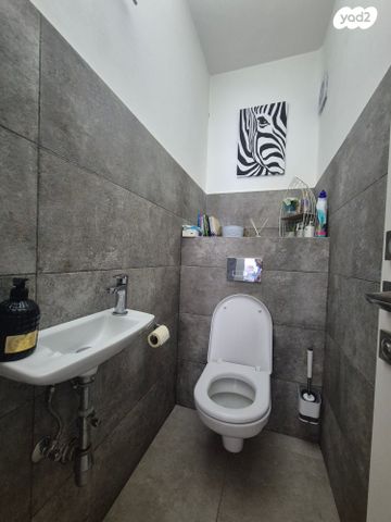 דירת גן, ויקטור הוגו, רמת שאול, חיפה