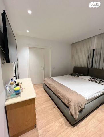 גג/ פנטהאוז, אהרון בן יוסף 9, שפרינצק, רמלה