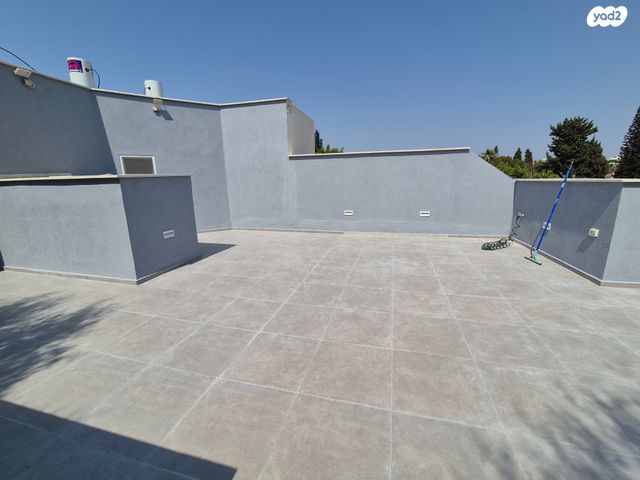 גג/ פנטהאוז, ההסתדרות, הרצליה הצעירה, הרצליה