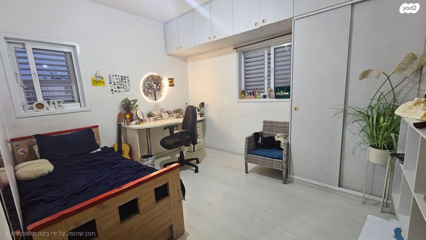 דירה, אריה שנקר, אגרובנק, חולון