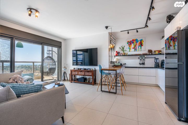 דירה, הר שלמה, היובל, אור עקיבא