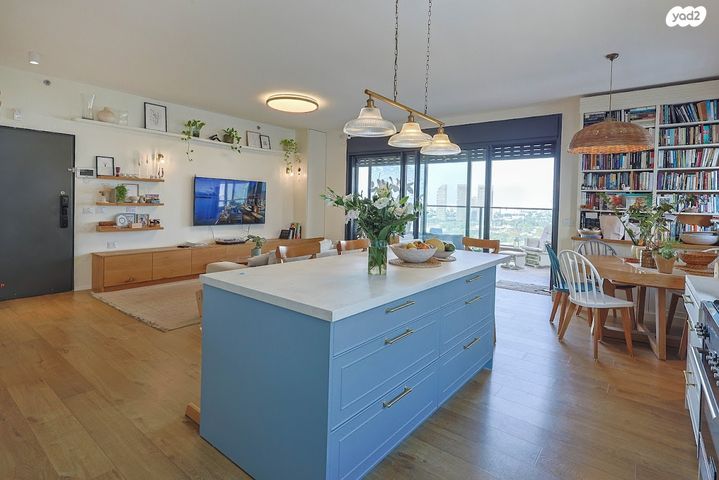 גג/ פנטהאוז, דרך שיבא, רמת אפעל, רמת גן