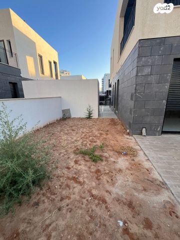 בית פרטי/ קוטג', בארית 5, חורשת נח, אופקים