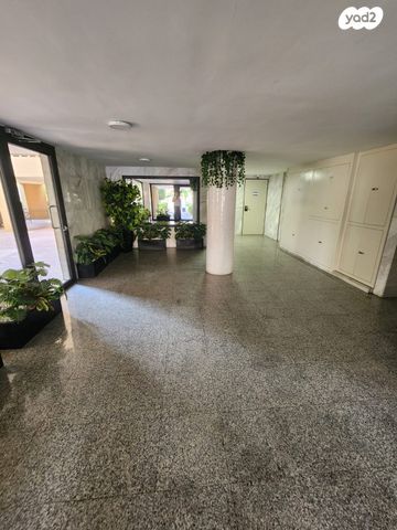 דירה, משה שרת, קרית שרת מערב, חולון