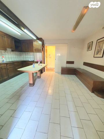 גג/ פנטהאוז, אליעזר בן יהודה 32, נתניה