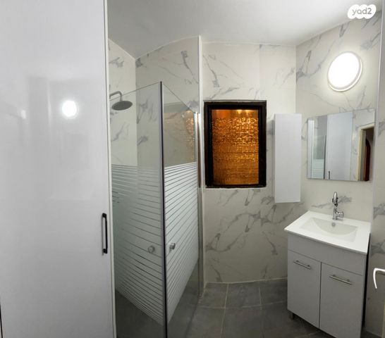 דירה, ד"ר סטופ 5, נאות שקד, נתניה